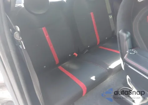 2013 Fiat 500 Abarth z USA, uszkodzony, nr VIN 3C3CFFFH7DT741013